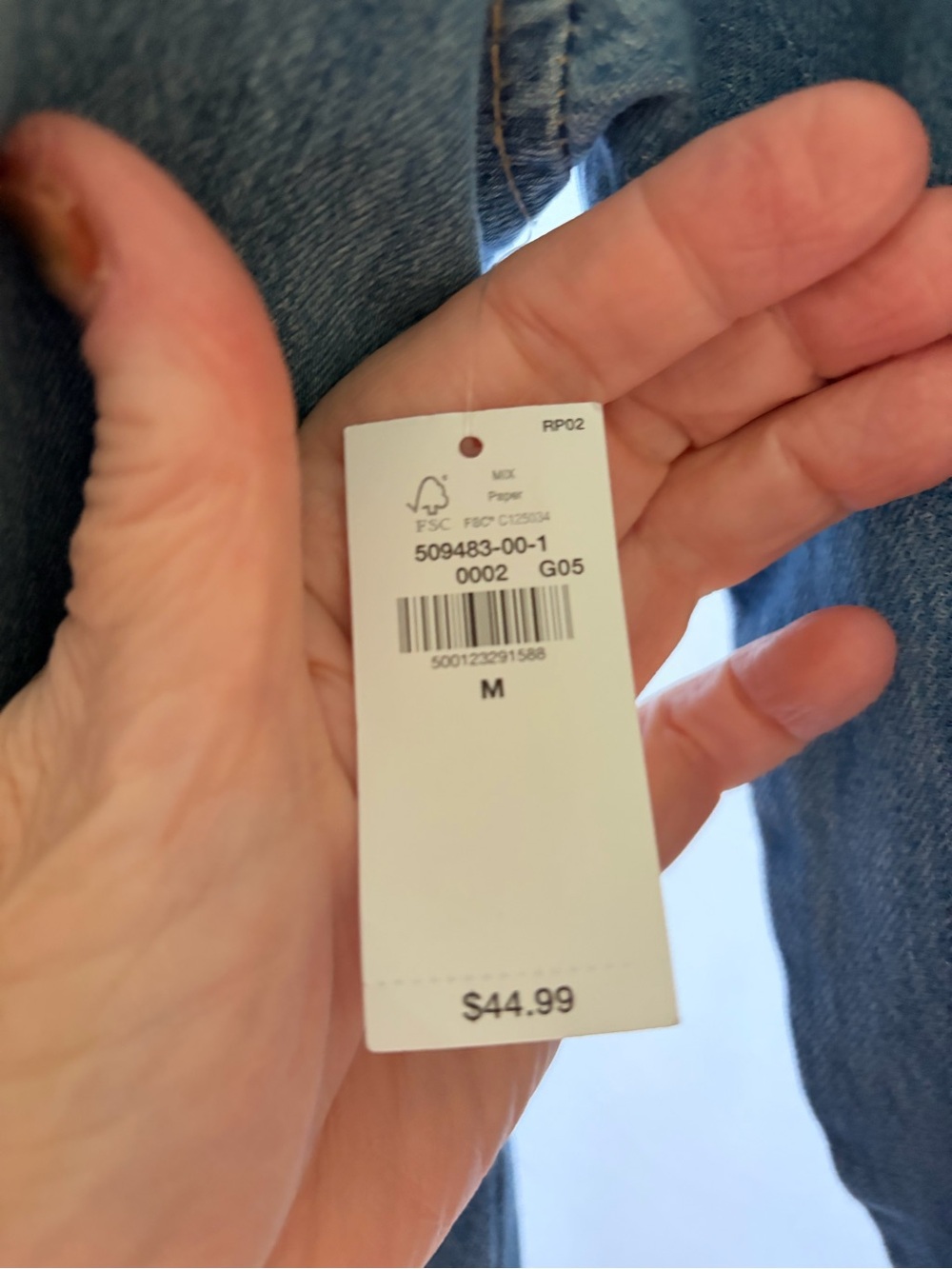 Old Navy Women’s Light Blue Denim Button-Down Shirt M NWT - Picture 3 of 3